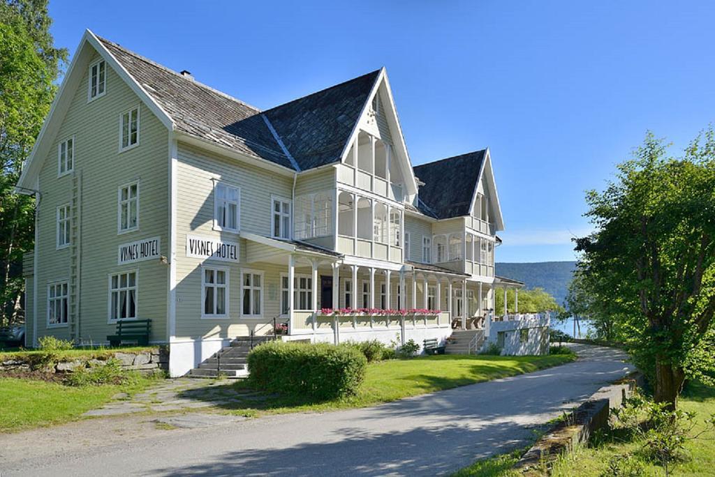 Visnes Hotel Stryn Exterior foto